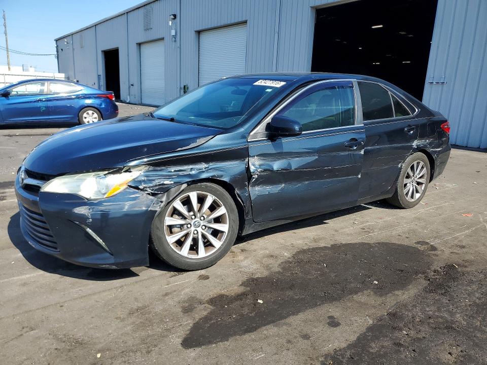 Продаж на аукціоні авто 2016 Toyota Camry, vin: 4T1BF1FK3GU500397, номер лоту: 52427916
