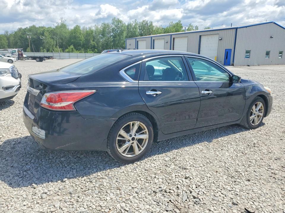 2015 Nissan Altima მანქანა იყიდება აუქციონზე, vin: 1N4AL3AP7FC144800, აუქციონის ნომერი: 55609986