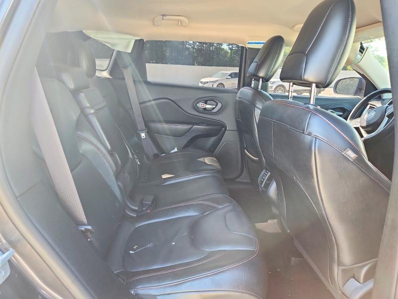 52464206 :رقم المزاد ، 1C4PJMBS6FW525247 vin ، 2015 Jeep Cherokee مزاد بيع