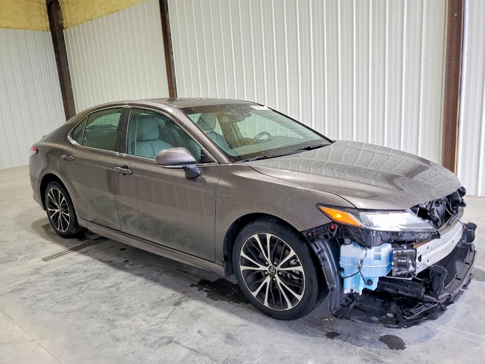 Продажа на аукционе авто 2018 Toyota Camry, vin: 4T1B11HK4JU598939, номер лота: 53911416