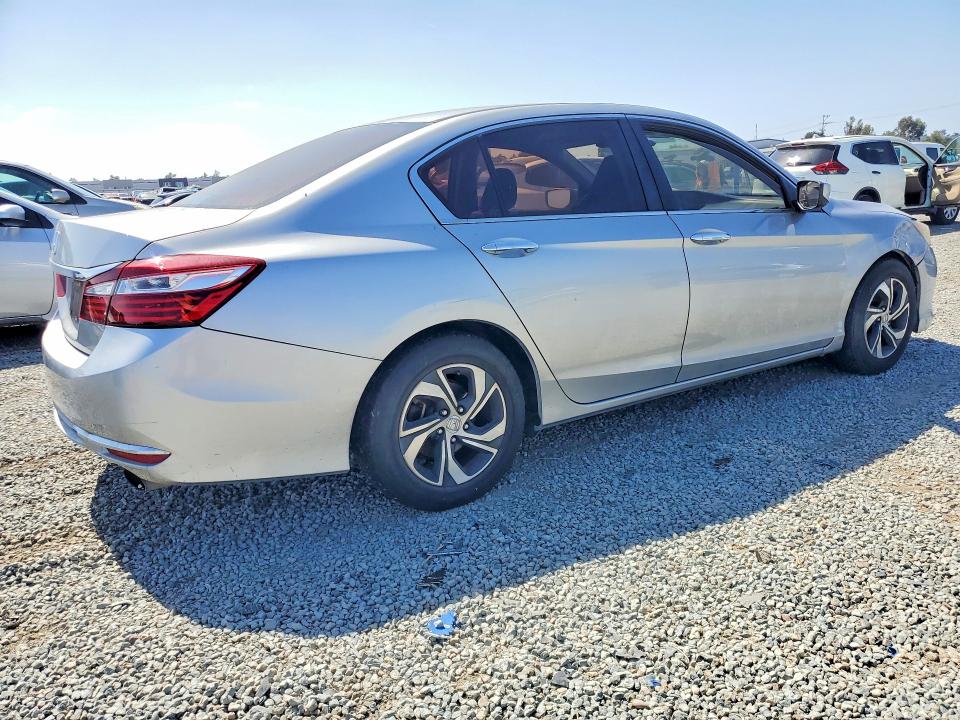 54890226 :رقم المزاد ، 1HGCR2F31HA012018 vin ، 2017 Honda Accord مزاد بيع