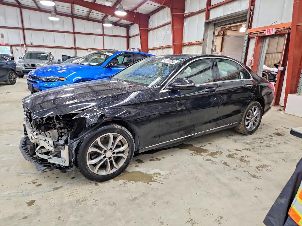 53183656 :رقم المزاد ، 55SWF4KBXGU120168 vin ، 2016 Mercedes-benz C مزاد بيع