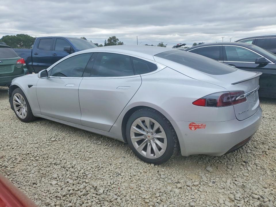 2017 Tesla Model S მანქანა იყიდება აუქციონზე, vin: 5YJSA1E1XHF197009, აუქციონის ნომერი: 52266066