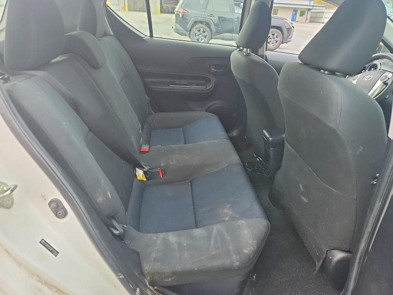 53591946 :رقم المزاد ، JTDKDTB34F1112065 vin ، 2015 Toyota Prius C مزاد بيع
