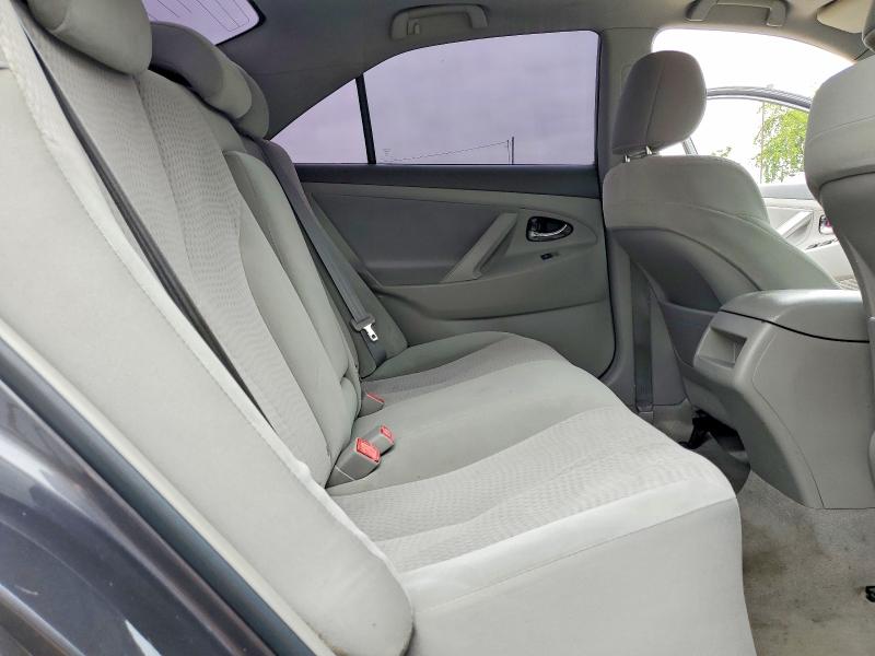 52222136 :رقم المزاد ، 4T4BF3EKXBR164114 vin ، 2011 Toyota Camery مزاد بيع