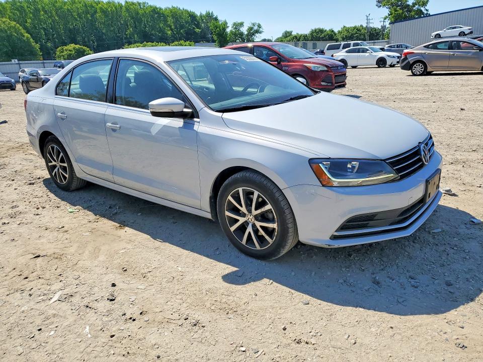 52293576 :رقم المزاد ، 3VWDB7AJ9HM237748 vin ، 2017 Volkswagen Jetta مزاد بيع