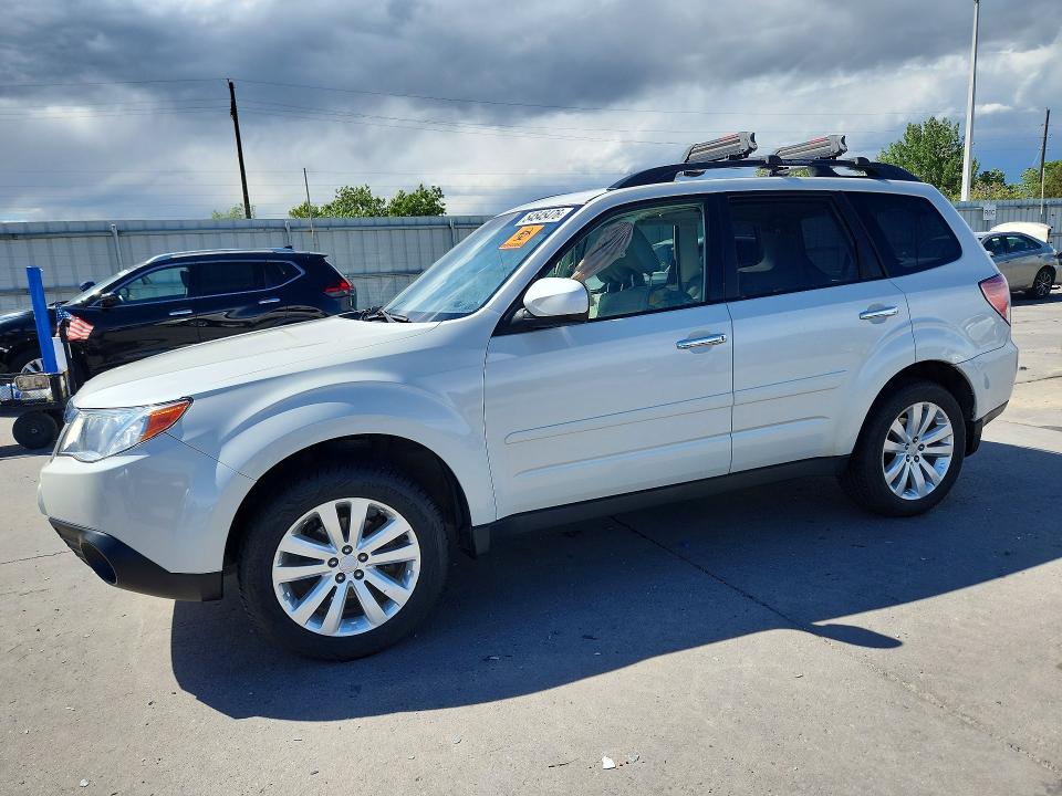 2013 Subaru Forester მანქანა იყიდება აუქციონზე, vin: JF2SHADC6DG435647, აუქციონის ნომერი: 54545476