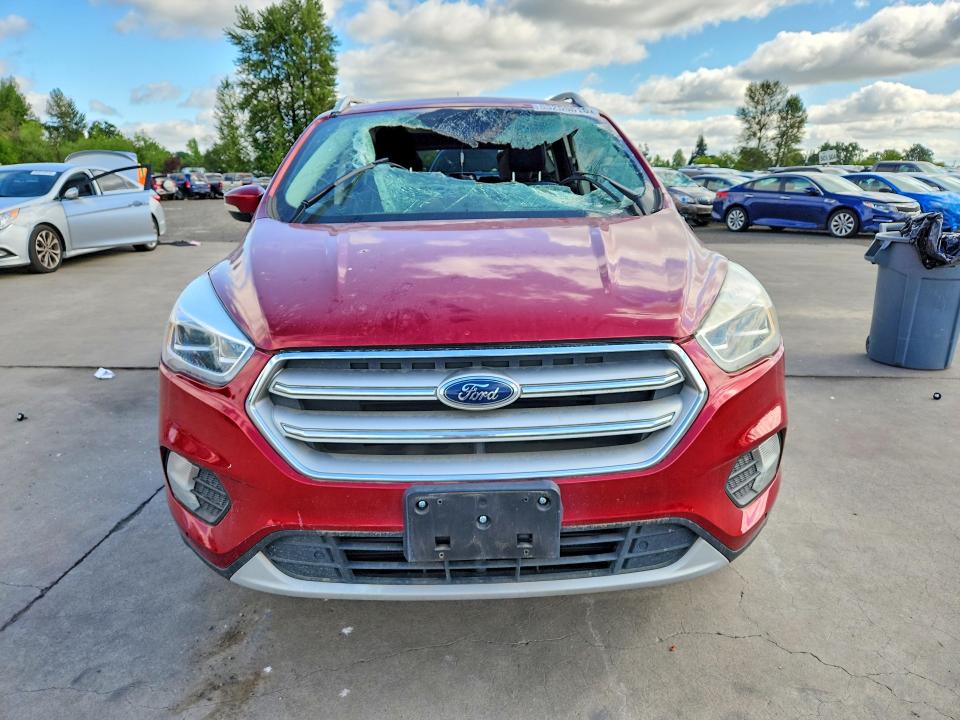 Продаж на аукціоні авто 2018 Ford Escape, vin: 1FMCU9J99JUD61767, номер лоту: 53259616