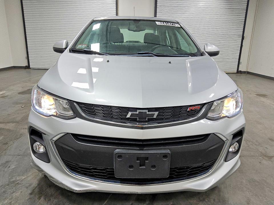 52414776 :رقم المزاد ، 1G1JD5SB2K4145811 vin ، 2019 Chevrolet Sonic مزاد بيع