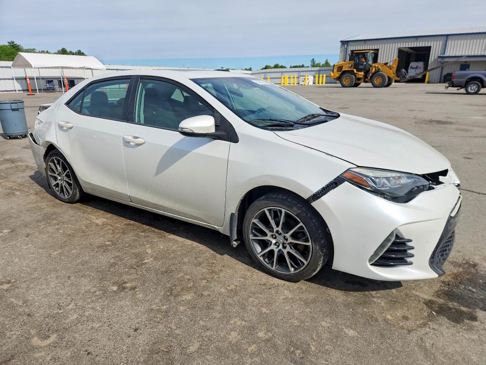54317256 :رقم المزاد ، 5YFBURHE4HP619218 vin ، 2017 Toyota Corolla مزاد بيع