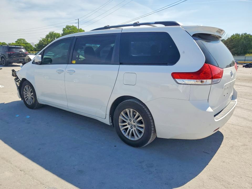 Продажа на аукционе авто 2012 Toyota Sienna, vin: 5TDYK3DC8CS247657, номер лота: 53430536