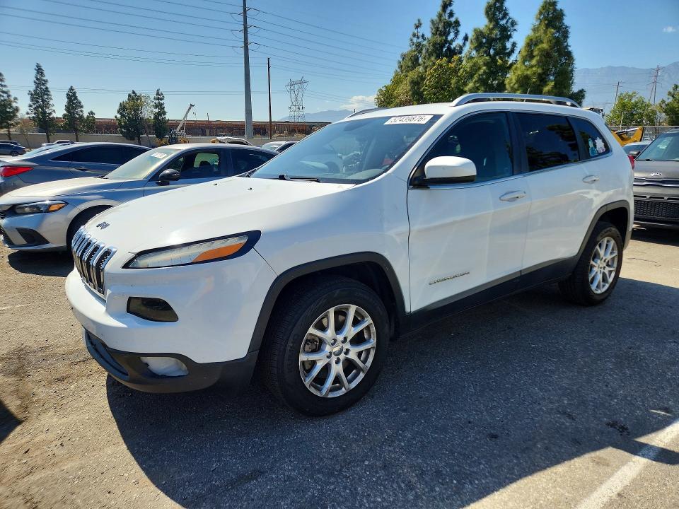 52439876 :رقم المزاد ، 1C4PJLCB7GW173015 vin ، 2016 Jeep Cherokee مزاد بيع