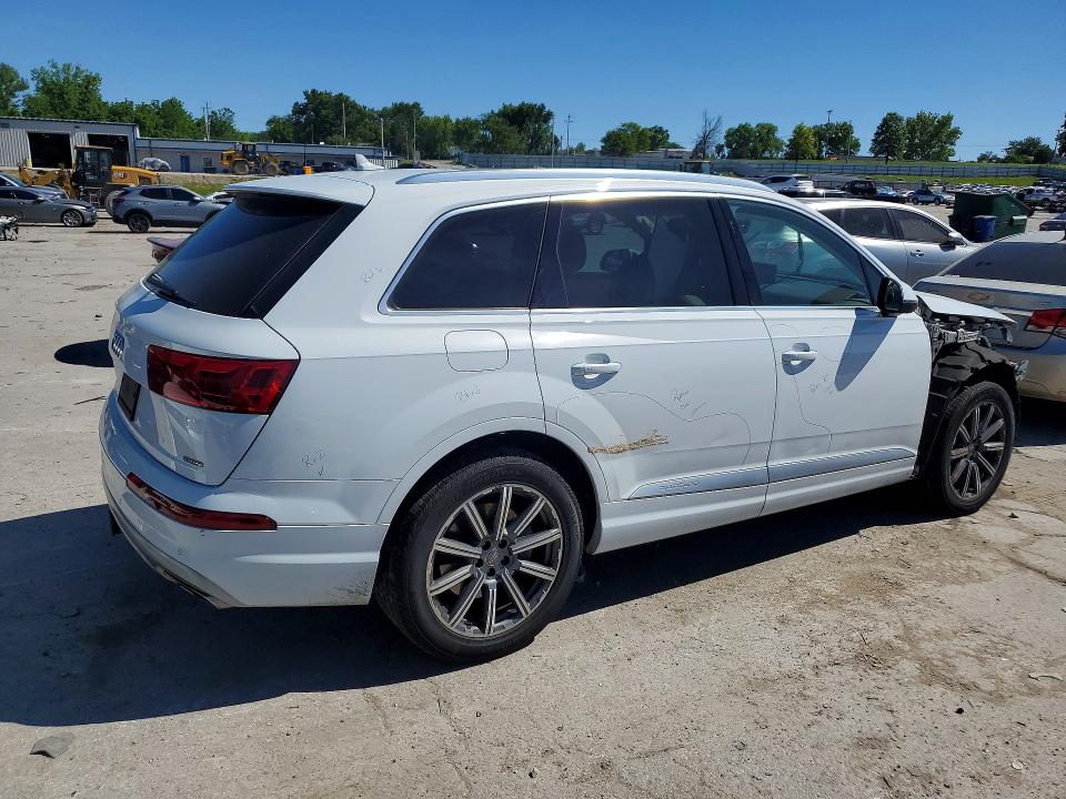 2019 Audi Q7 მანქანა იყიდება აუქციონზე, vin: WA1LHAF79KD042575, აუქციონის ნომერი: 52903076