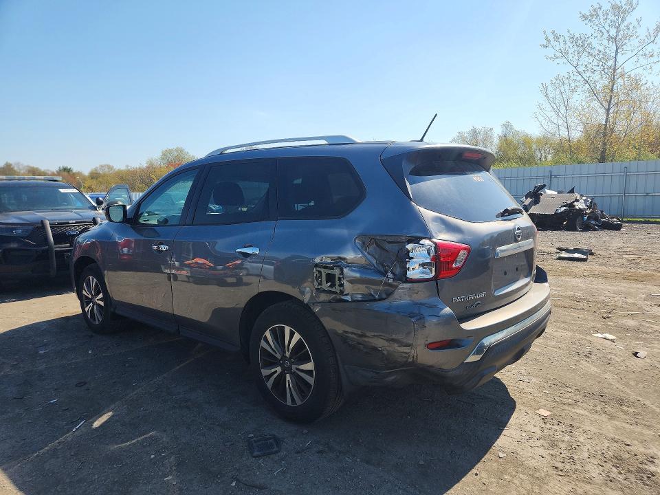 Продажа на аукционе авто 2017 Nissan Pathfinder, vin: 5N1DR2MM5HC906358, номер лота: 52012116