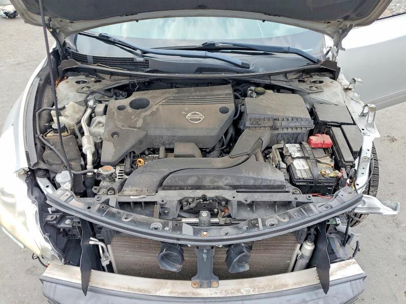 2015 Nissan Altima მანქანა იყიდება აუქციონზე, vin: 1N4AL3AP0FC137333, აუქციონის ნომერი: 53281696