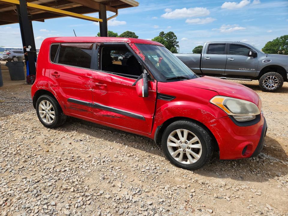 53218546 :رقم المزاد ، KNDJT2A65C7399588 vin ، 2012 Kia Soul مزاد بيع