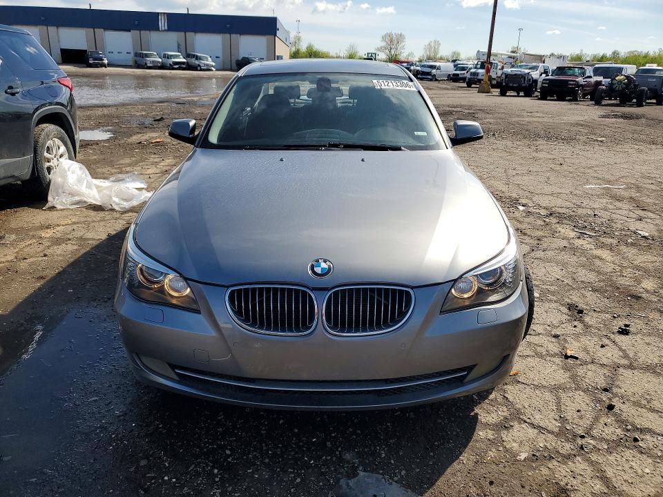 51213306 :رقم المزاد ، WBANU5C5XABY65429 vin ، 2010 Bmw 528 مزاد بيع