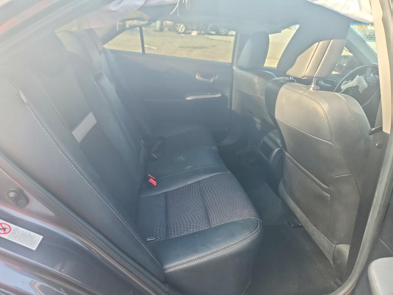 2014 Toyota Camry Hybrid მანქანა იყიდება აუქციონზე, vin: 4T1BD1FK0EU129718, აუქციონის ნომერი: 55280596
