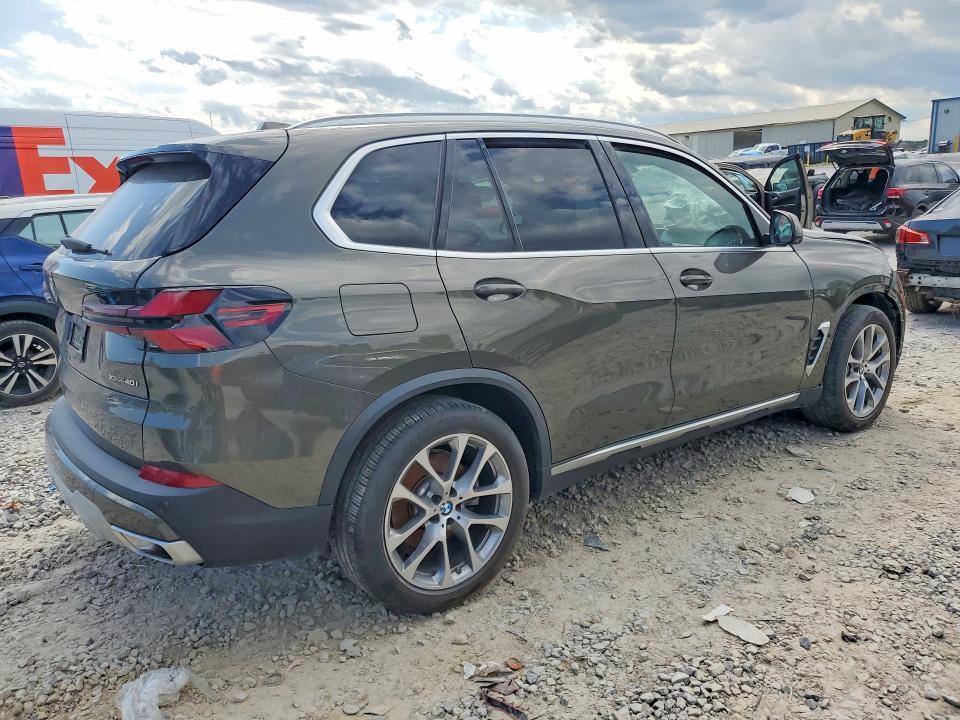 53637026 :رقم المزاد ، 5UX23EU05S9W72060 vin ، 2025 Bmw X5 مزاد بيع