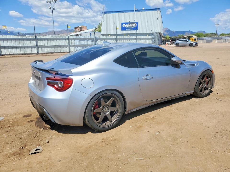 2017 Subaru Brz მანქანა იყიდება აუქციონზე, vin: JF1ZCAC11H9602704, აუქციონის ნომერი: 50450426