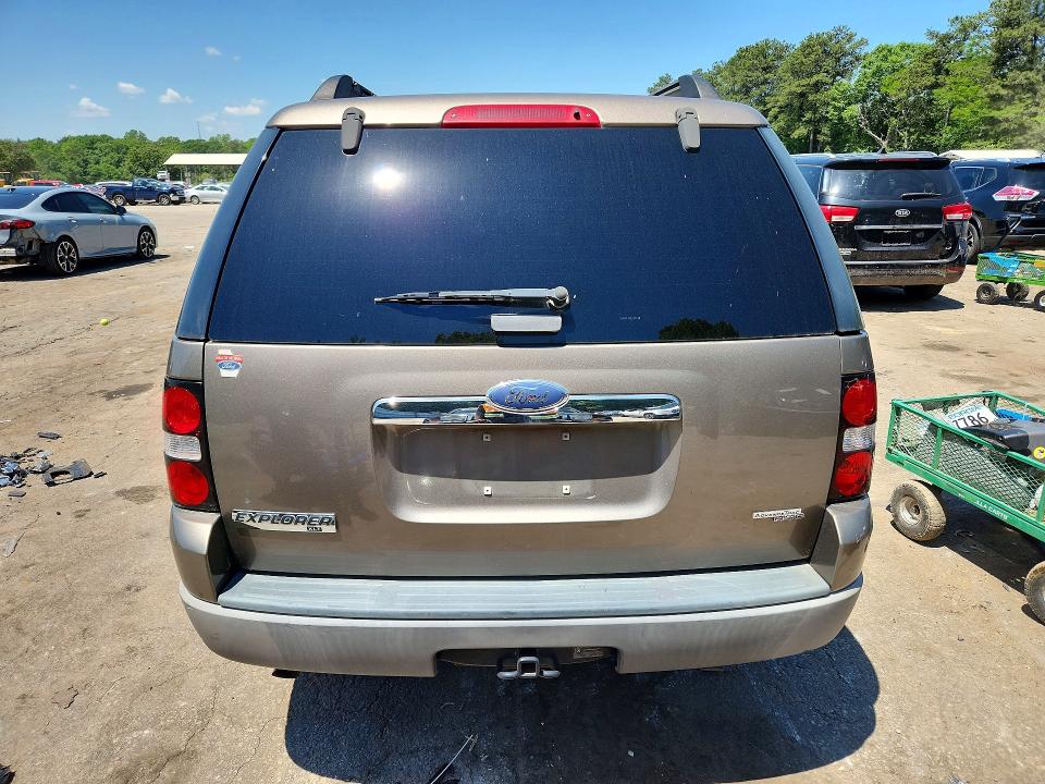 53292496 :رقم المزاد ، 1FMEU63E26UA26701 vin ، 2006 Ford Explorer مزاد بيع