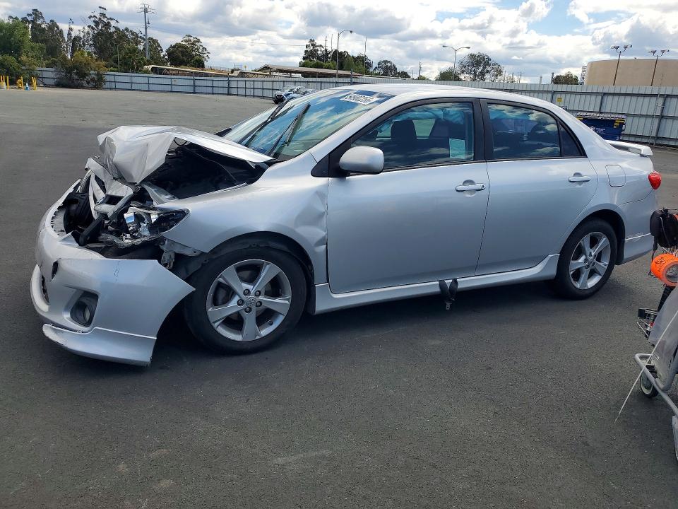 Aukcja sprzedaży 2013 Toyota Corolla, vin: 5YFBU4EE2DP207073, numer aukcji: 54980256