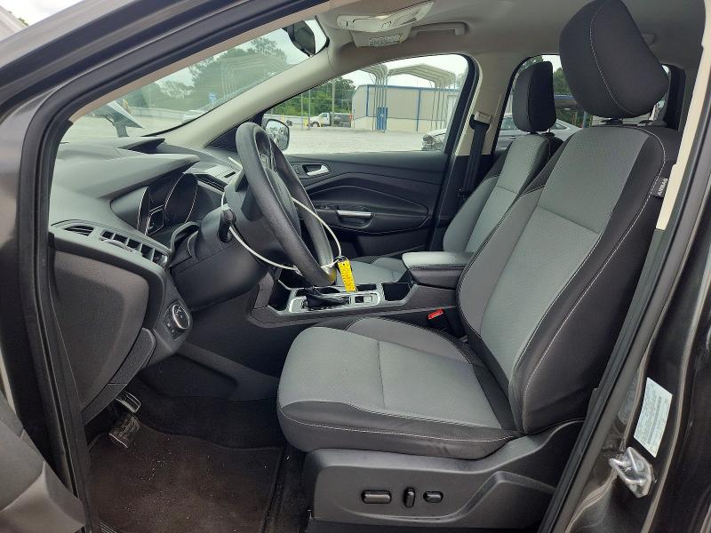 55598506 :رقم المزاد ، 1FMCU0GD4JUC20323 vin ، 2018 Ford Escape مزاد بيع