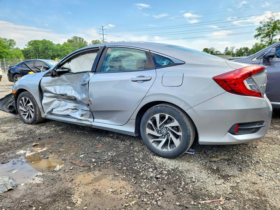 Продаж на аукціоні авто 2016 Honda Civic, vin: 19XFC2F71GE245828, номер лоту: 53507496