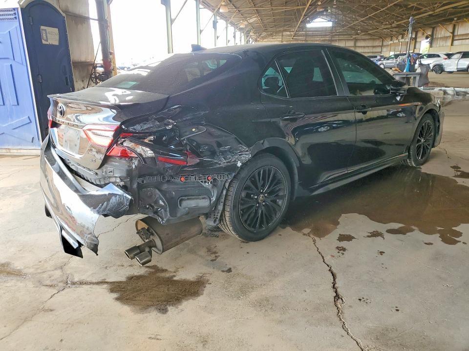 Продаж на аукціоні авто 2021 Toyota Camry, vin: 4T1G11AK2MU486838, номер лоту: 52938196