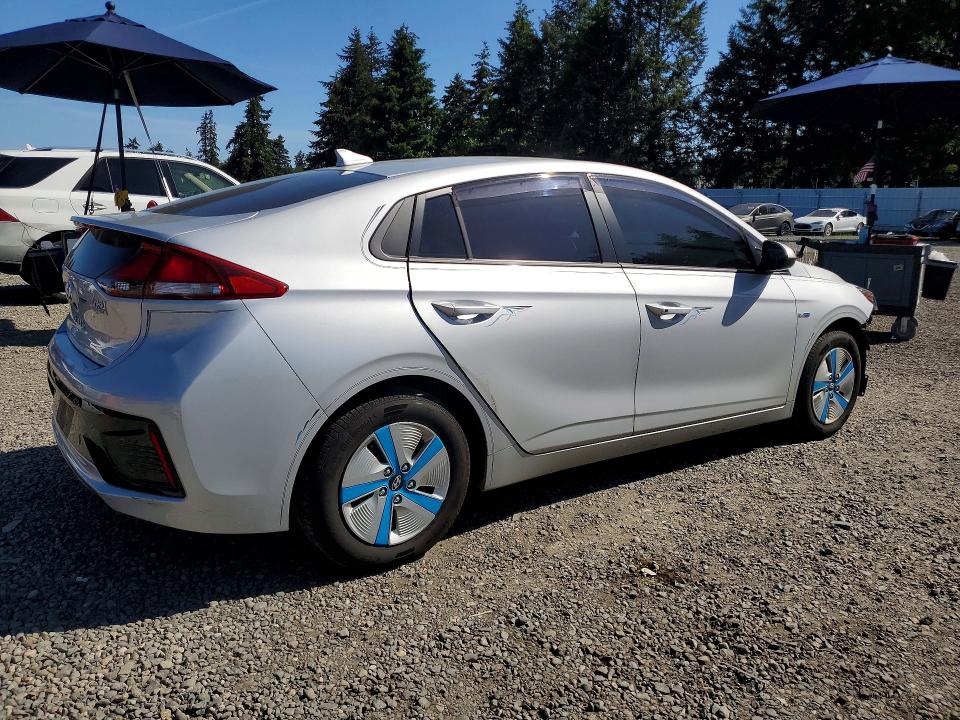 2017 Hyundai Ioniq მანქანა იყიდება აუქციონზე, vin: KMHC65LC5HU022364, აუქციონის ნომერი: 54622396
