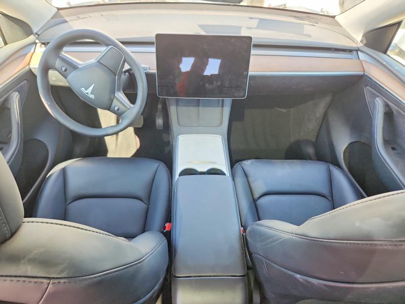 Продажа на аукционе авто 2024 Tesla Model Y, vin: 7SAYGAEE2RF008613, номер лота: 54869436