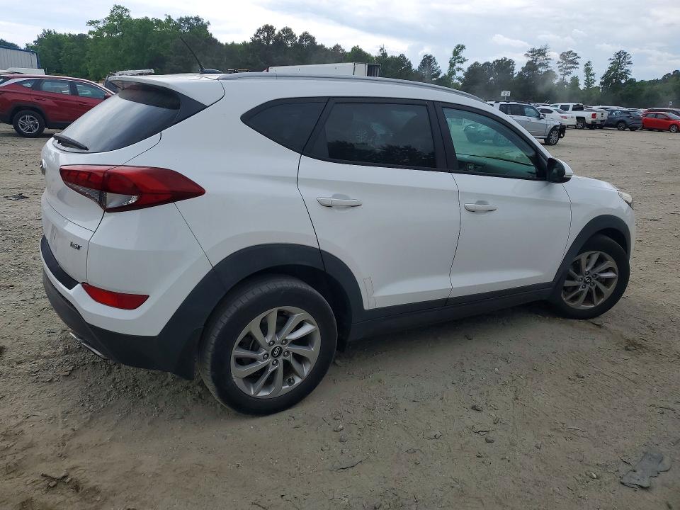2016 Hyundai Tucson მანქანა იყიდება აუქციონზე, vin: KM8J33A29GU157327, აუქციონის ნომერი: 52744706