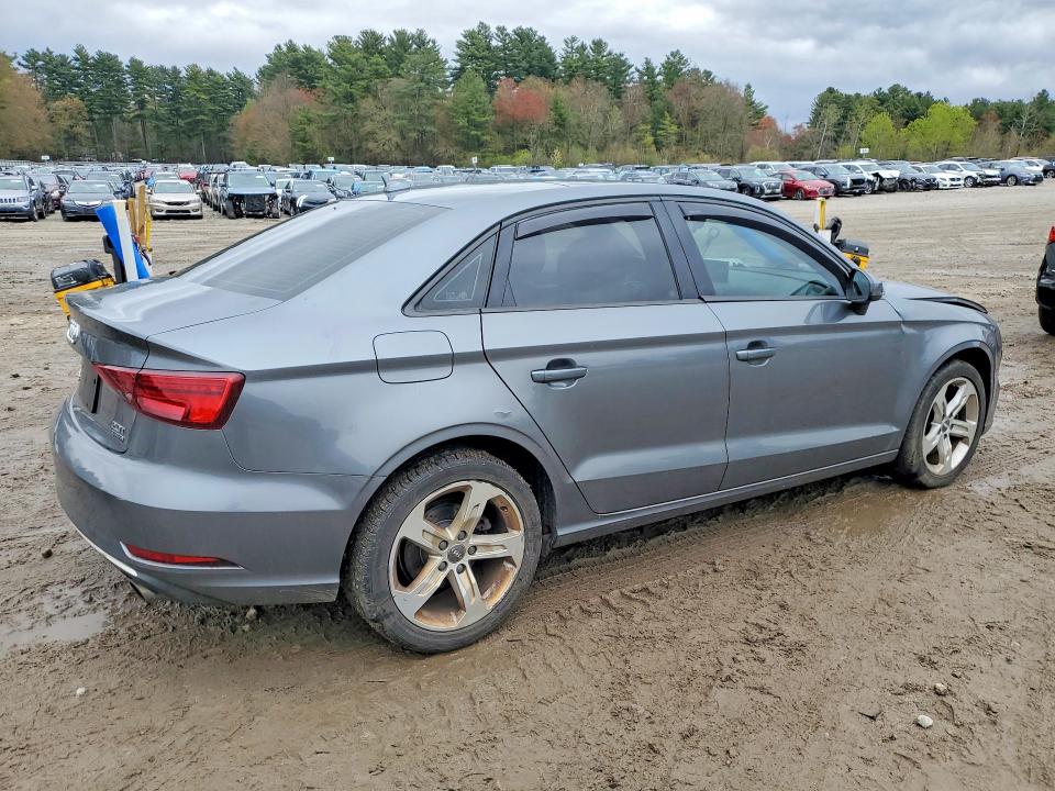 Продажа на аукционе авто 2017 Audi A3, vin: WAUB8GFF1H1041519, номер лота: 50088916