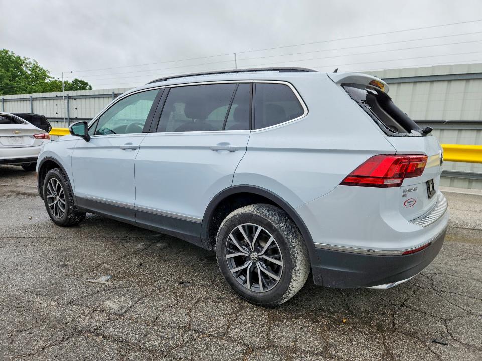 Продажа на аукционе авто 2018 Volkswagen Tiguan, vin: 3VV2B7AX0JM205356, номер лота: 54273136