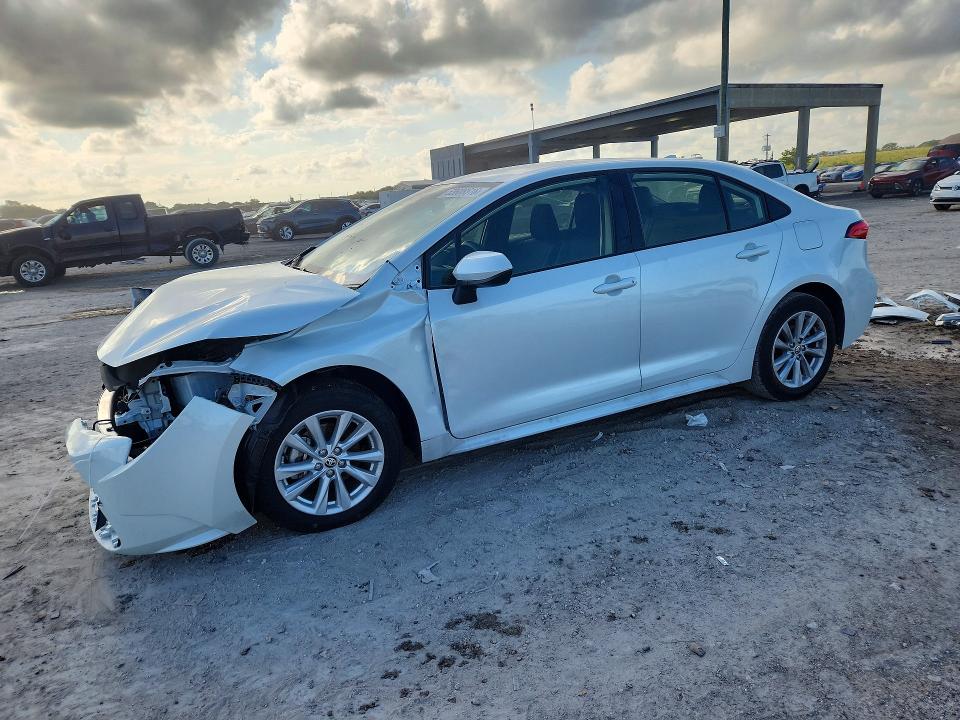 2025 Toyota Corolla Hybrid მანქანა იყიდება აუქციონზე, vin: JTDBCMFE9SJ046417, აუქციონის ნომერი: 53608516