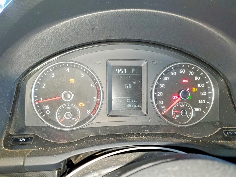 2010 Volkswagen Jetta მანქანა იყიდება აუქციონზე, vin: 3VWRZ7AJ3AM034443, აუქციონის ნომერი: 52386106