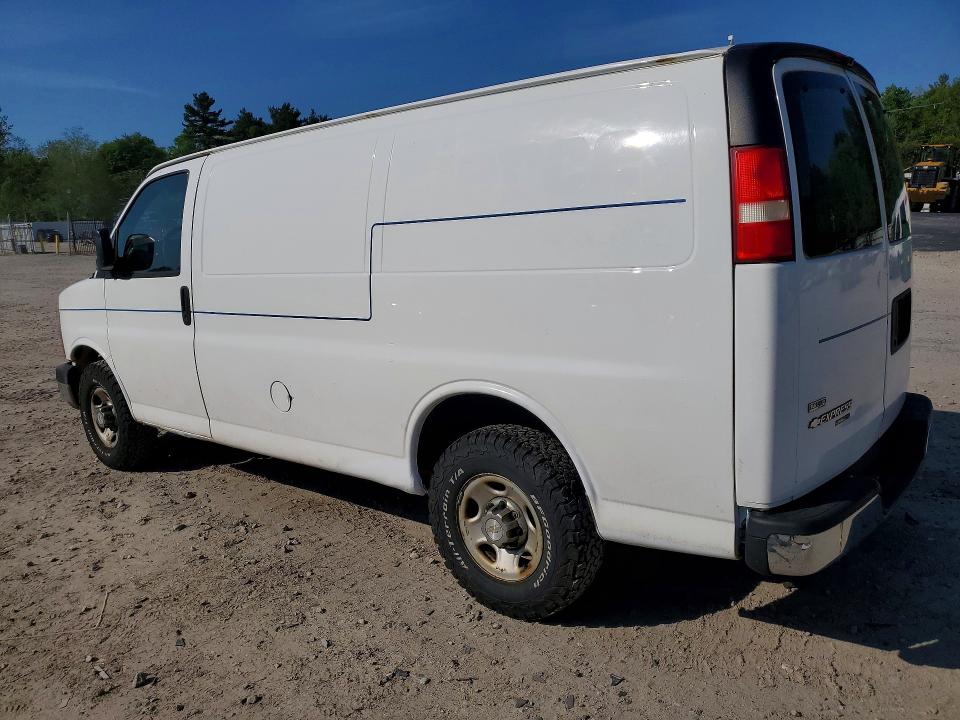 54087806 :رقم المزاد ، 1GCZGTCG3B1145205 vin ، 2011 Chev Express G3500 مزاد بيع