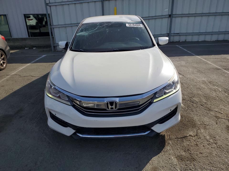 Продажа на аукционе авто 2016 Honda Accord, vin: 1HGCR2F63GA192465, номер лота: 55184066