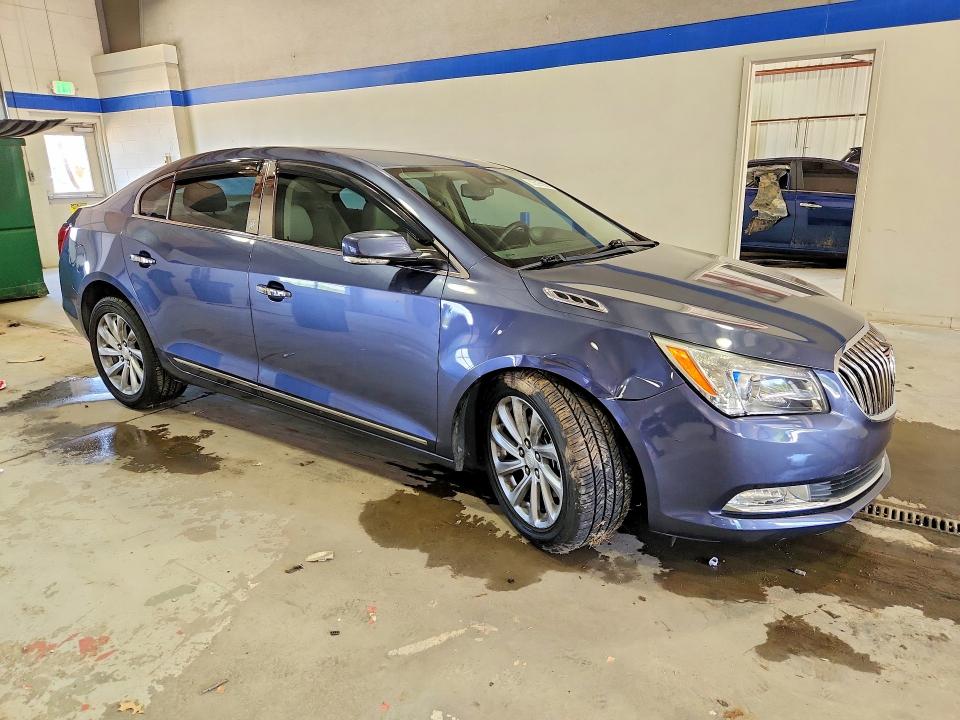 53525596 :رقم المزاد ، 1G4GB5G32FF236835 vin ، 2015 Buick Lacrosse مزاد بيع