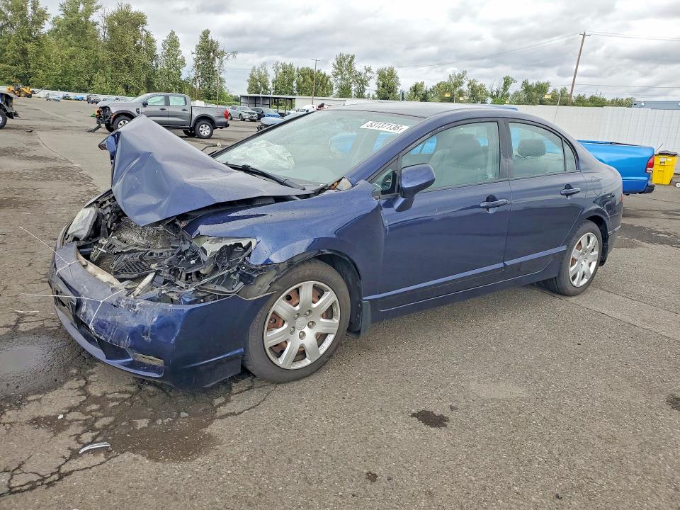 53137136 :رقم المزاد ، 19XFA1F52AE076067 vin ، 2010 Honda Civic مزاد بيع