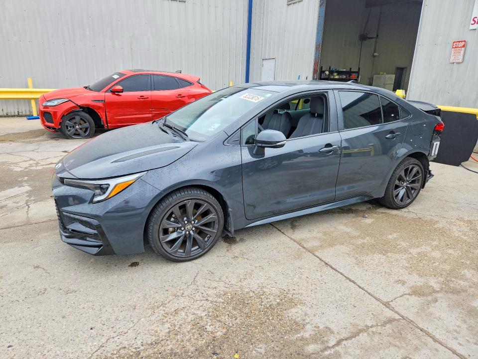 Auction sale of the 2024 Toyota Corolla Hybrid, vin: JTDBCMFE6R3051119, lot number: 52328016
