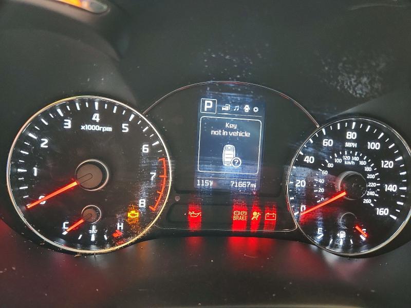 53555156 :رقم المزاد ، 3KPFL4A87HE107935 vin ، 2017 Kia Forte مزاد بيع