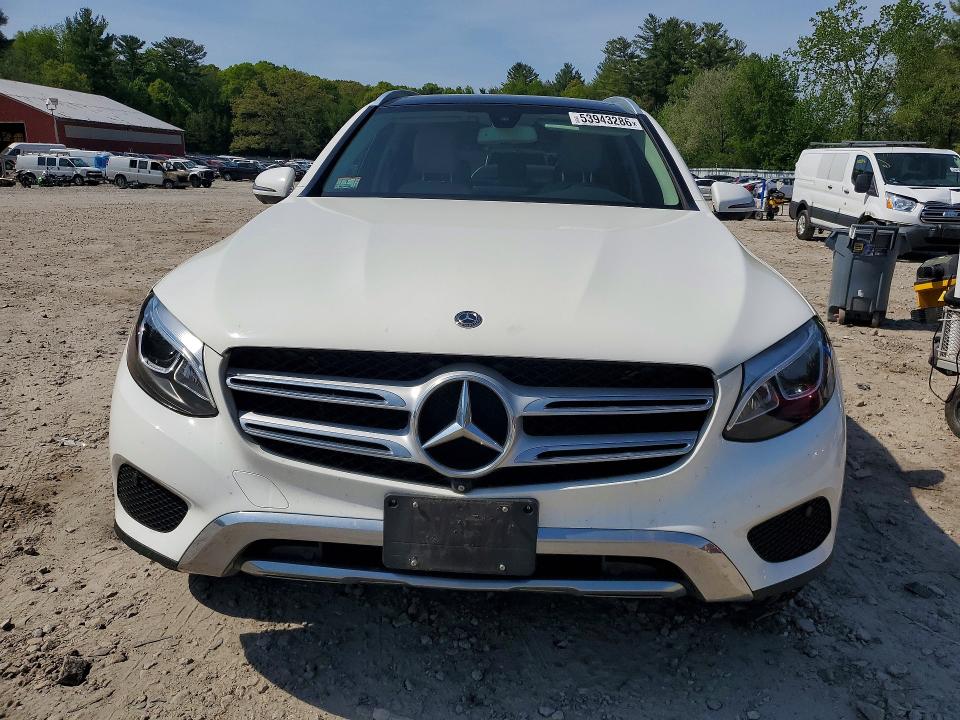 53943286 :رقم المزاد ، WDC0G4KBXJV040327 vin ، 2018 Mercedes-benz Glc مزاد بيع