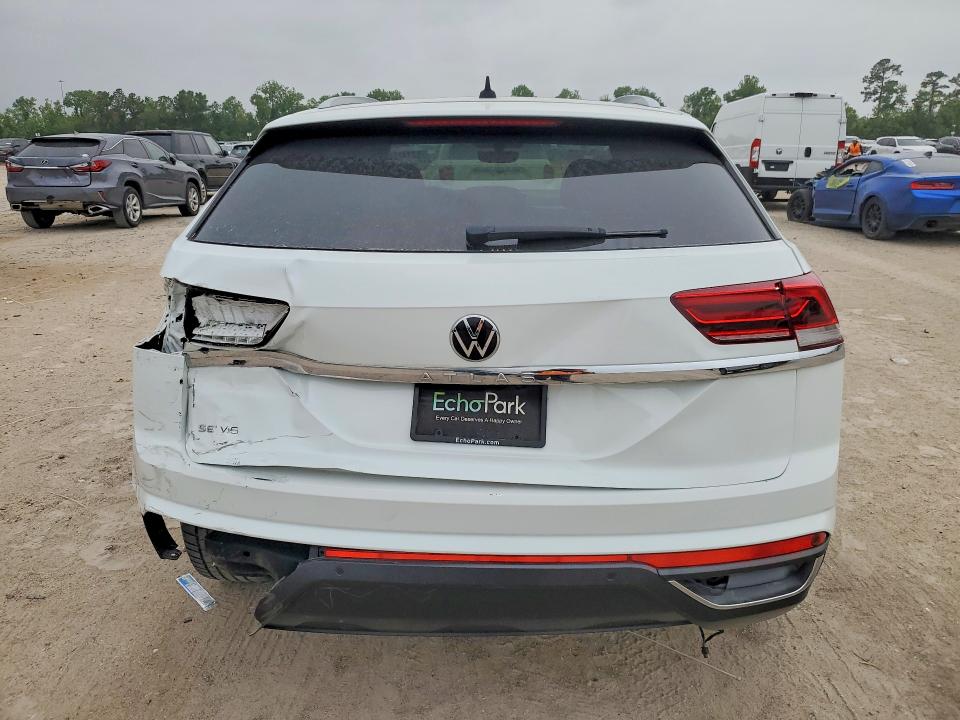 52742686 :رقم المزاد ، 1V2JE2CA0MC238567 vin ، 2021 Volkswagen Atlas Cross Sport مزاد بيع