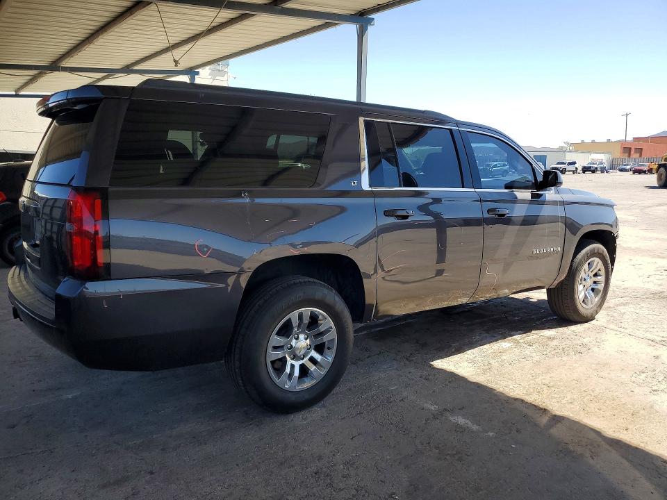 52423406 :رقم المزاد ، 1GNSKJKC1FR276506 vin ، 2015 Chevrolet Suburban مزاد بيع