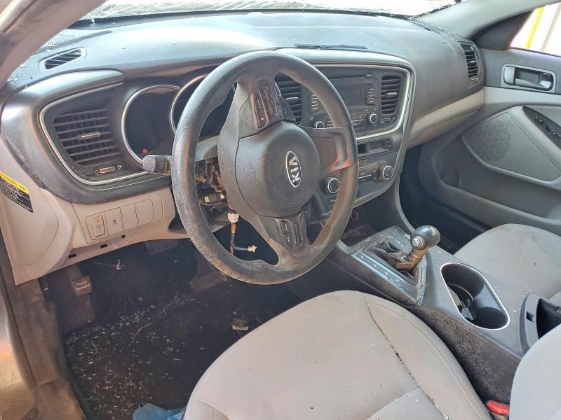 52693516 :رقم المزاد ، 5XXGM4A73FG356617 vin ، 2015 Kia Optima مزاد بيع