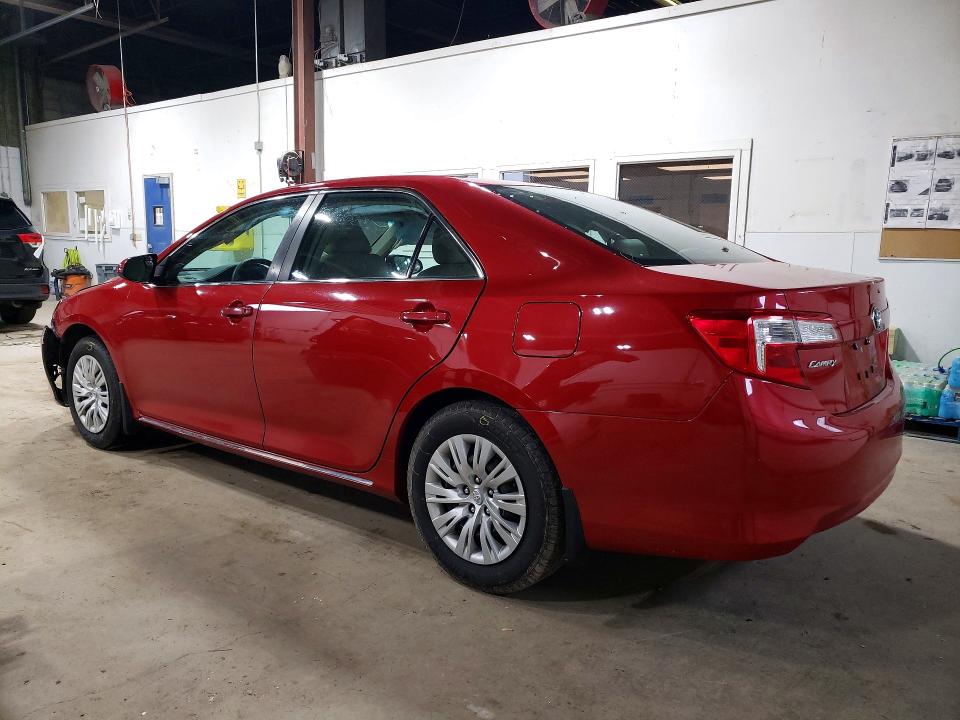 53781826 :رقم المزاد ، 4T4BF1FKXCR181483 vin ، 2012 Toyota Camry مزاد بيع
