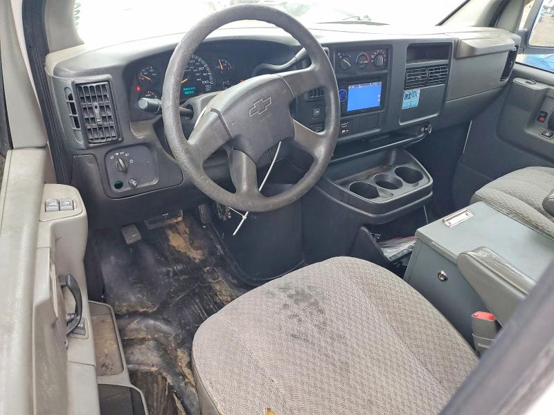 53896496 :رقم المزاد ، 1GCGG25V861230642 vin ، 2006 Chevrolet Express مزاد بيع