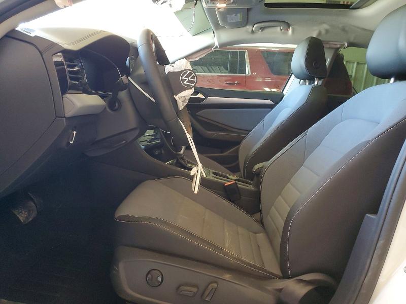 Продажа на аукционе авто 2025 Volkswagen Jetta, vin: 3VW7X7BU0SM003674, номер лота: 53201946
