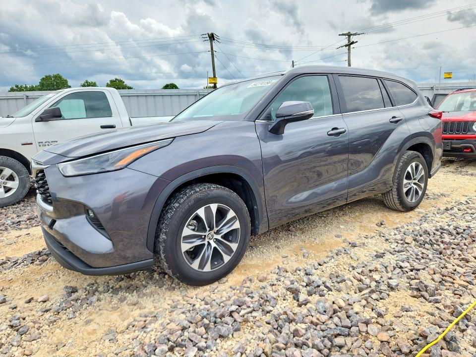 Auction sale of the 2023 Toyota Highlander, vin: 5TDKDRAH1PS010730, lot number: 54274156